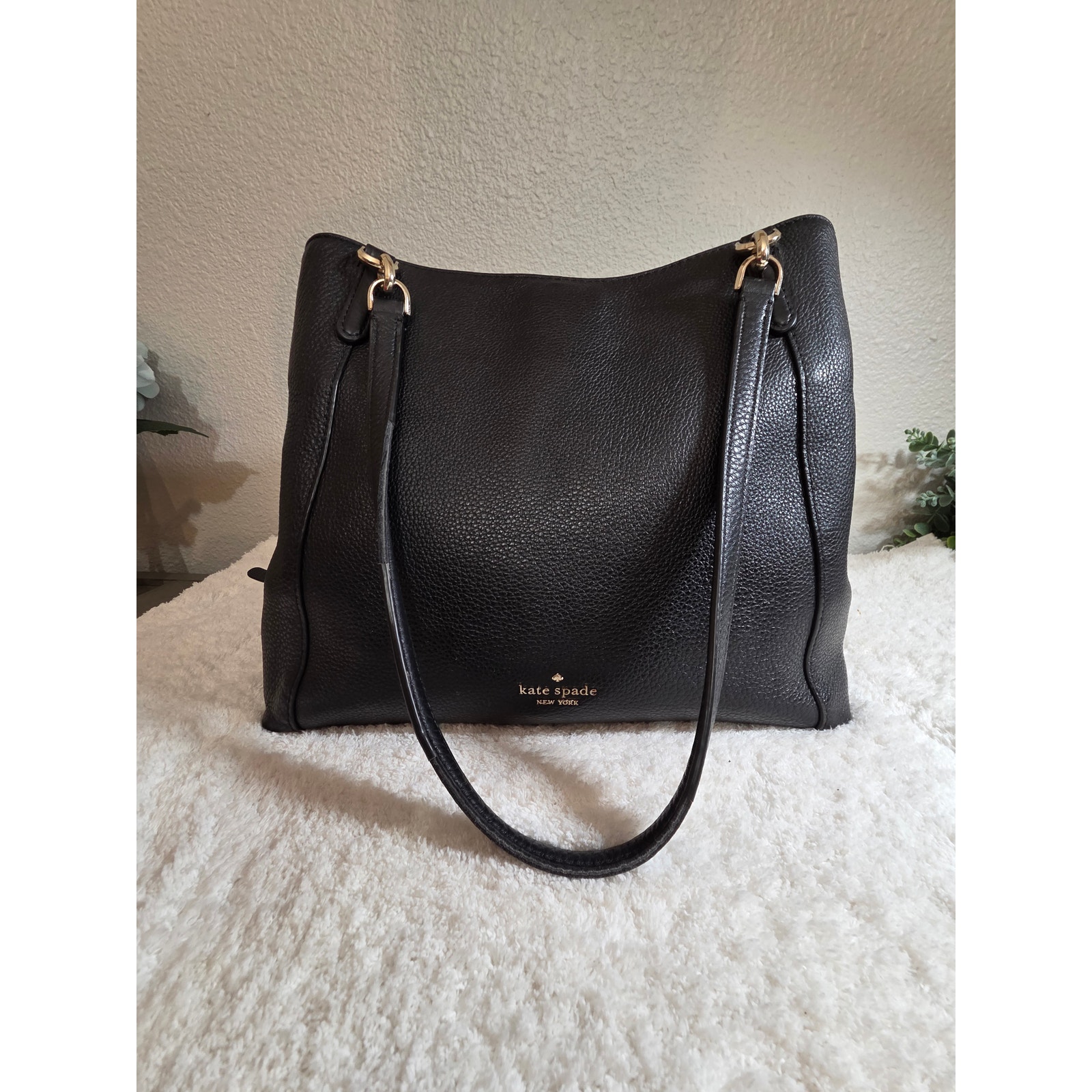 Kate Spade Leila Triple Compartment Shoulder Bag (P-1)